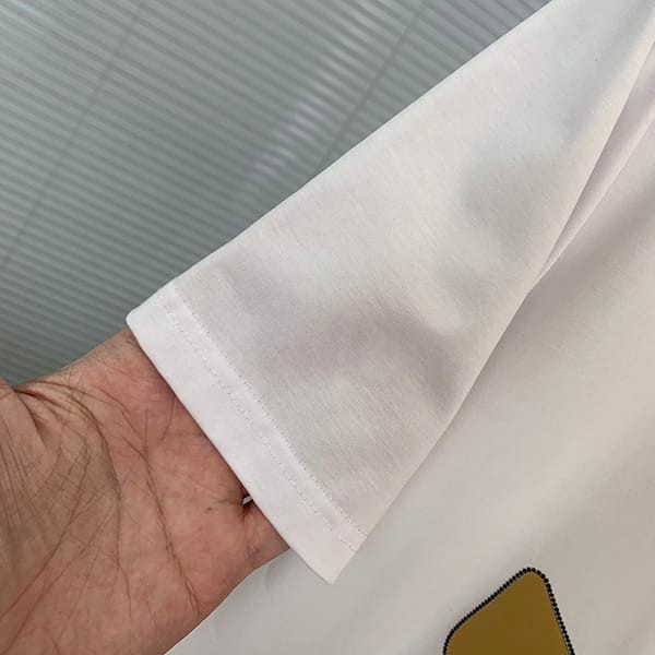 送料込サンローラン シグネチャーロゴ Ｔシャツ フェイク 2色 Sax36233